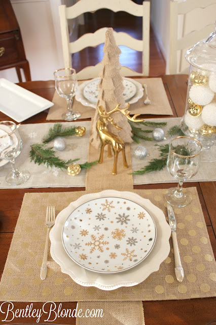 Holiday Brunch | Holiday Table Setting, Hot Cocoa Bar & Decor!