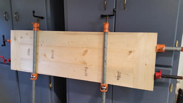 DIY Farmhouse Bench Tutorial | BentleyBlonde