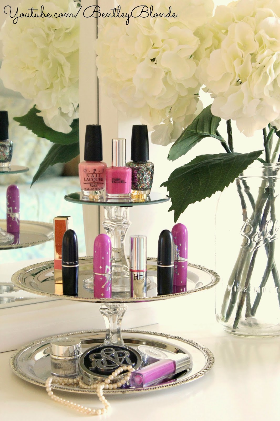 Dollar Store DIY | Makeup & Jewelry Stand