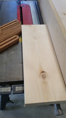 DIY Farmhouse Bench Tutorial | BentleyBlonde