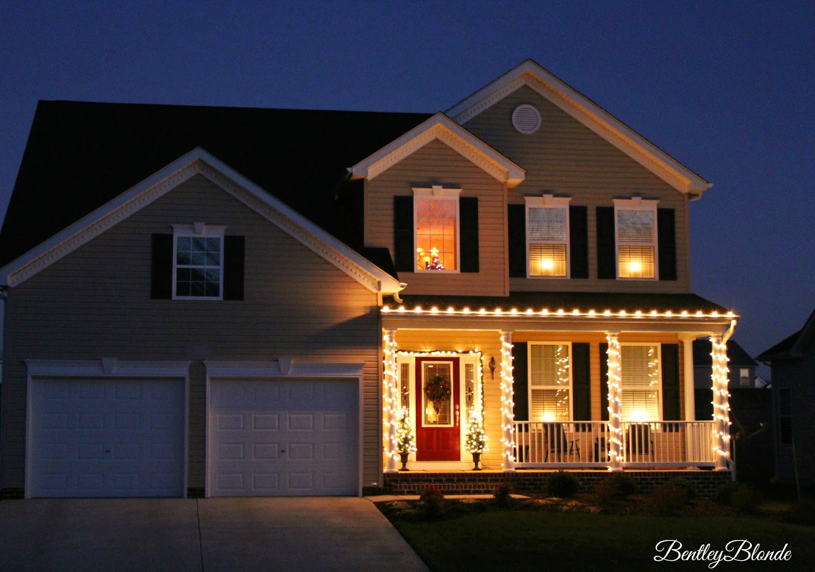 House Tour (Updated!) Holiday Home Decor | BentleyBlonde