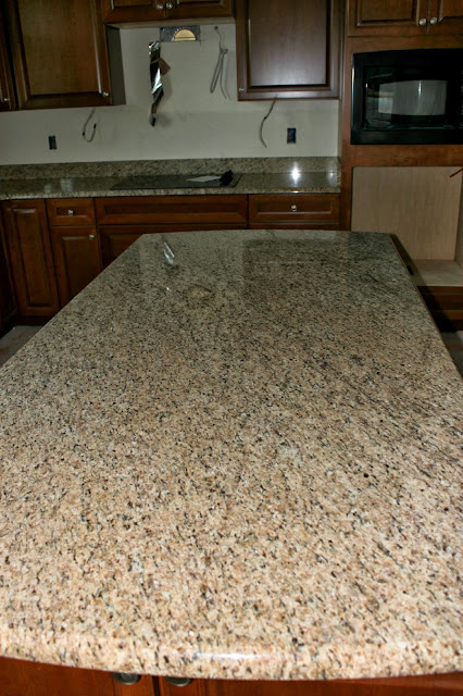 Building Our First House - Granite, Appliances & Mistakes!
