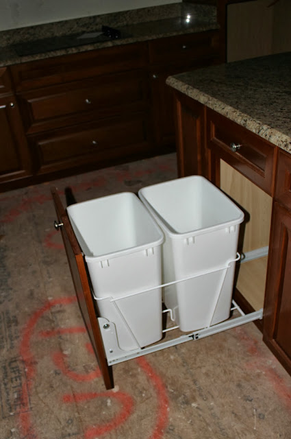Building Our First House - Granite, Appliances & Mistakes!