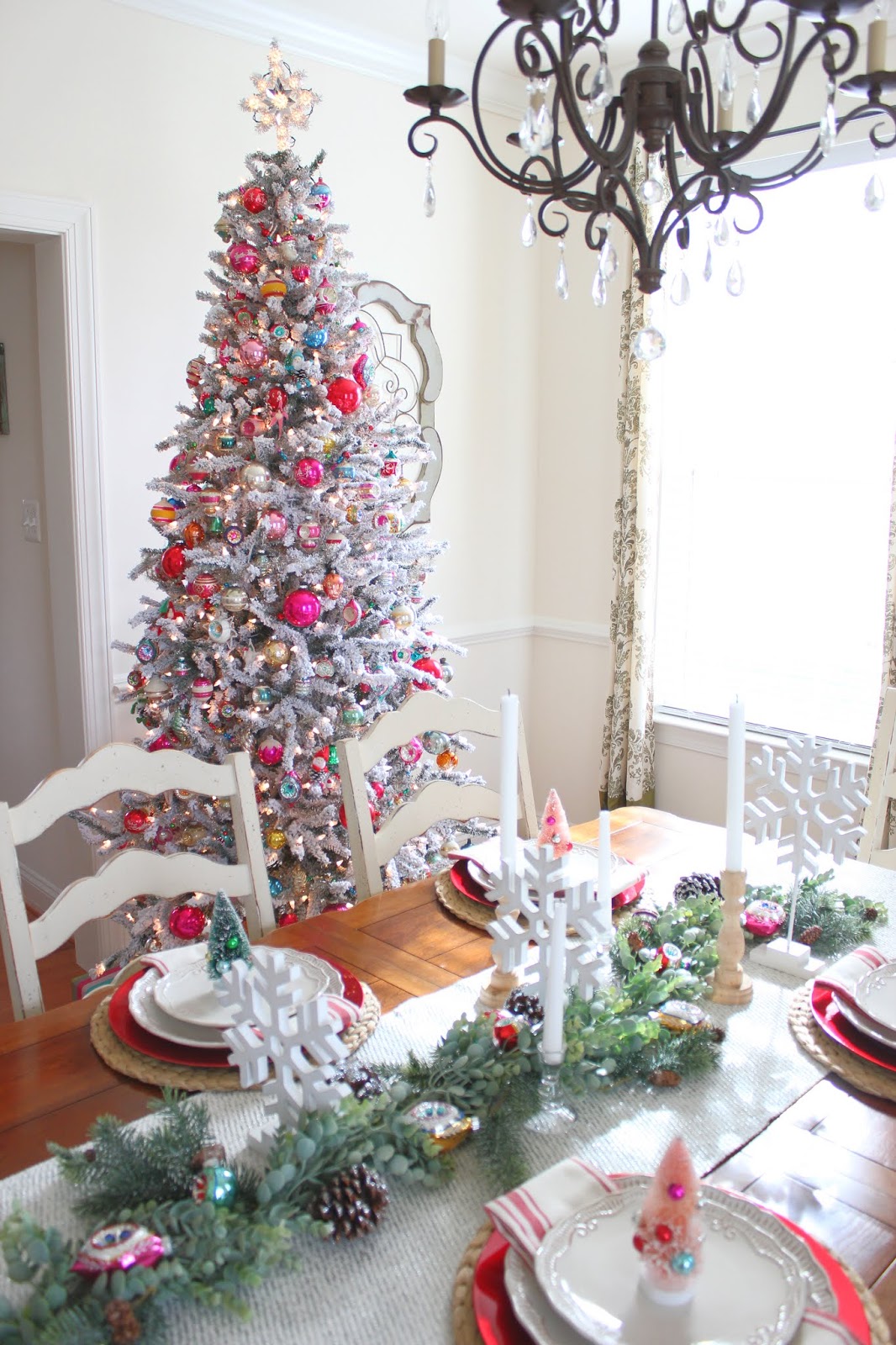 Vintage Inspired Christmas Tree | BentleyBlonde