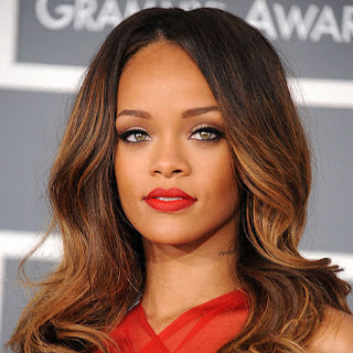 MAC and Rihanna - RiRi Hearts MAC Collection 2013