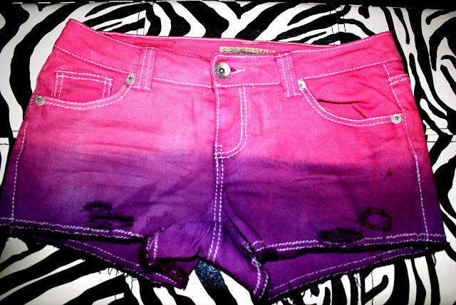 DIY: Dip Dye Shorts ♡ Ombre, Distressed, Studded Shorts How-To !