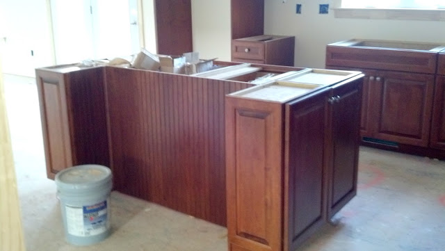 Building Our First House - Kitchen Cabinets, Bathroom Tile & More! NEW Pics!!