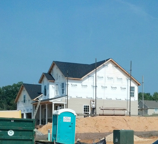 Building Our First House - Kitchen Cabinets, Bathroom Tile & More! NEW Pics!!