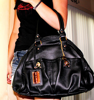 Big Buddha Handbag Giveaway from Fashion41.com