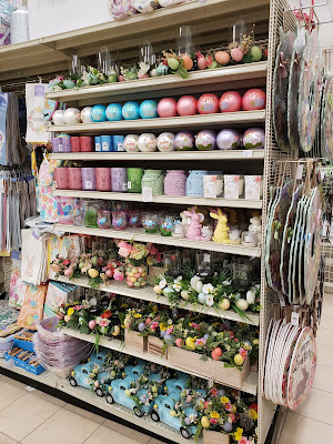 Easter Entertaining Table Decor