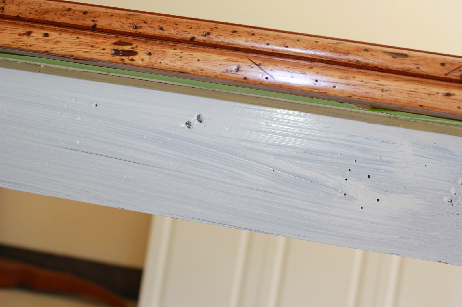 Dining Table & Chairs Makeover using Chalk Paint® decorative paint by Annie Sloan
