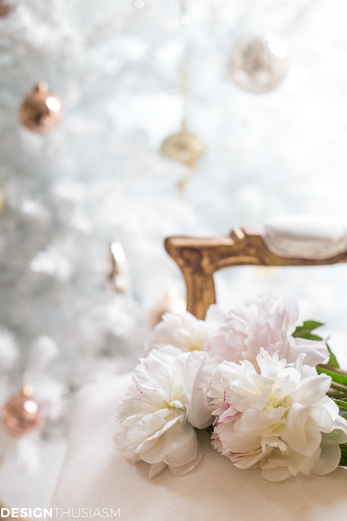 Planning Ahead: Tailor Your Christmas Colors to Reflect Your Decor Updates