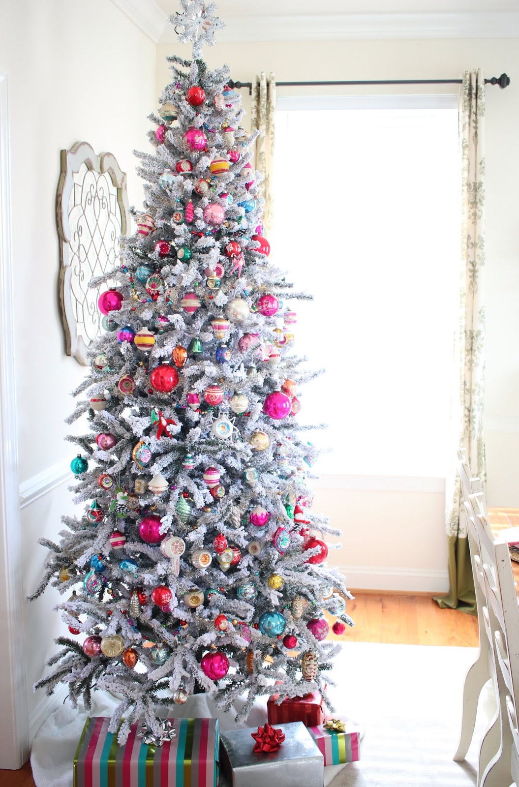 Vintage Inspired Christmas Tree | BentleyBlonde
